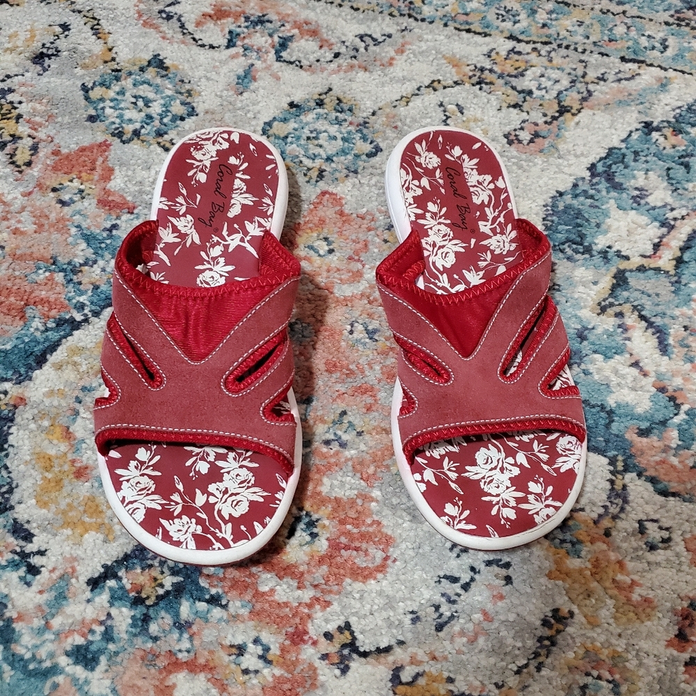 Womens sandals!
